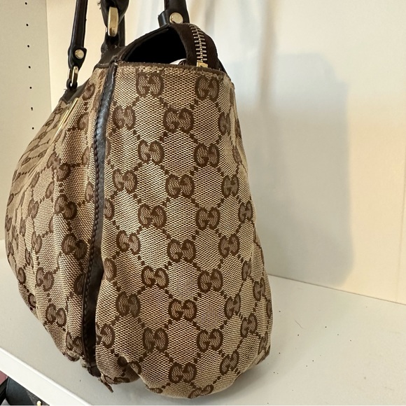 Authentic Gucci Abbey D-ring zip tote bag - Picture 10 of 17